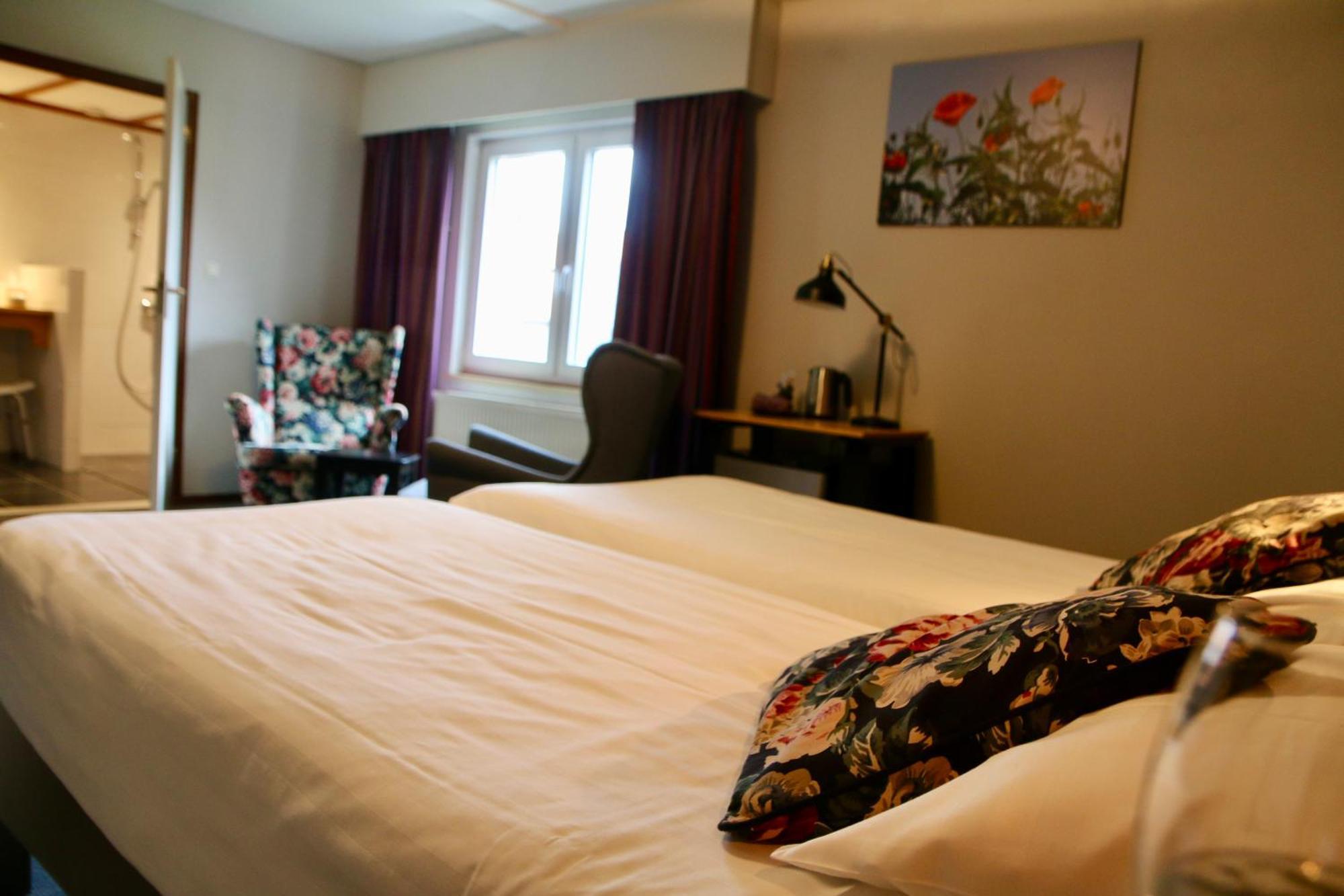 Hotel Restaurant De Roosterhoeve Roosteren Eksteriør bilde